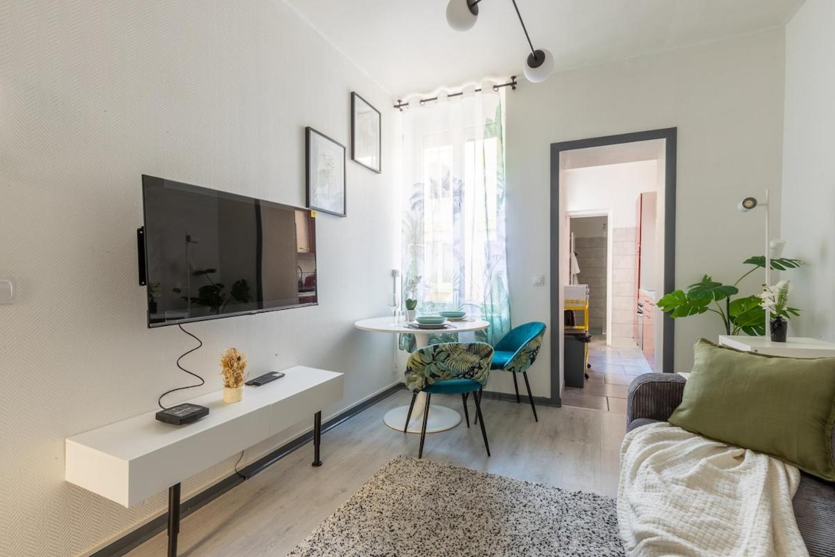 Cozy Apartment - Downtown Place D'Erlon * Reims